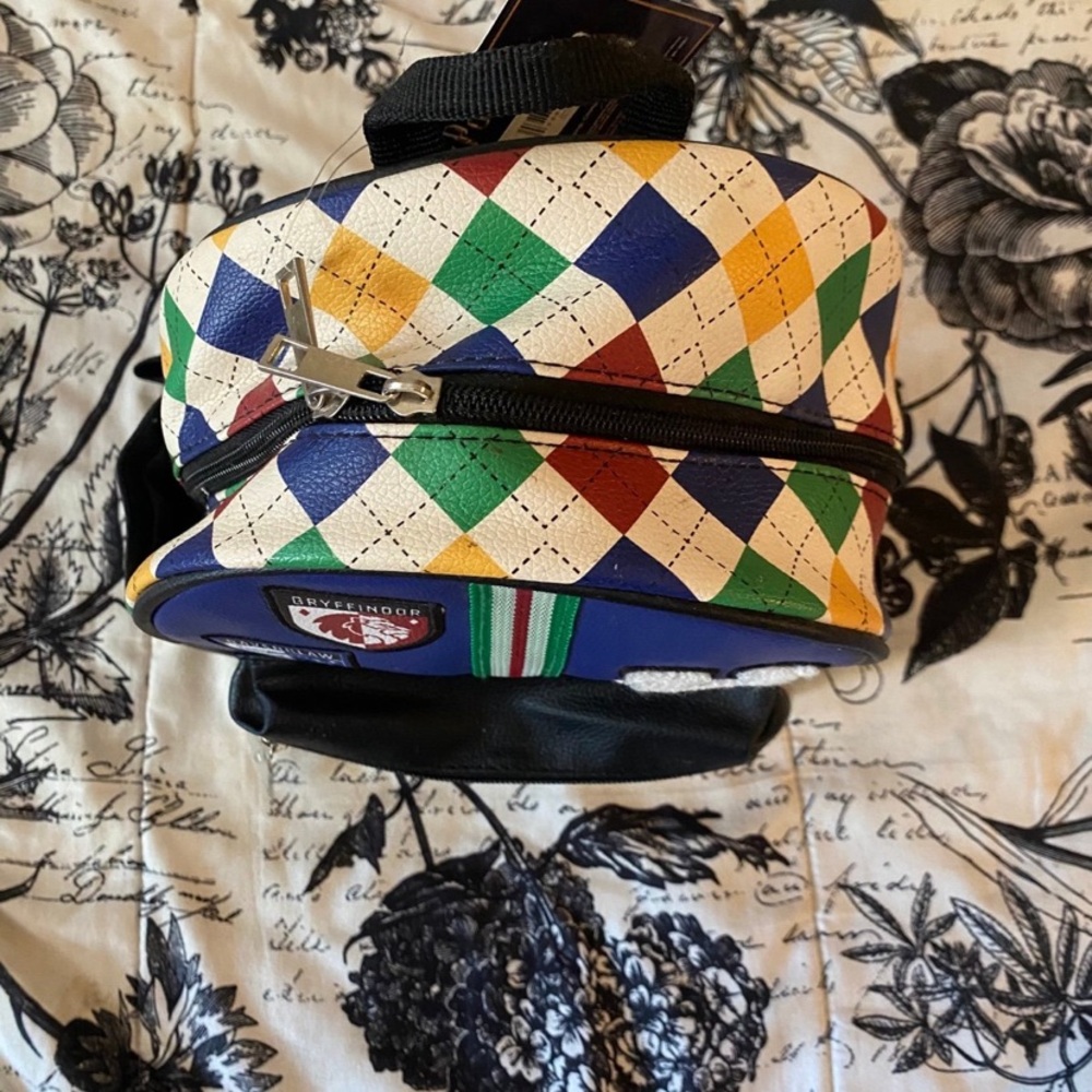 Hot Topic Blue Mini Hogwarts Patch Backpack with Multi Argyle - Picture 4 of 5